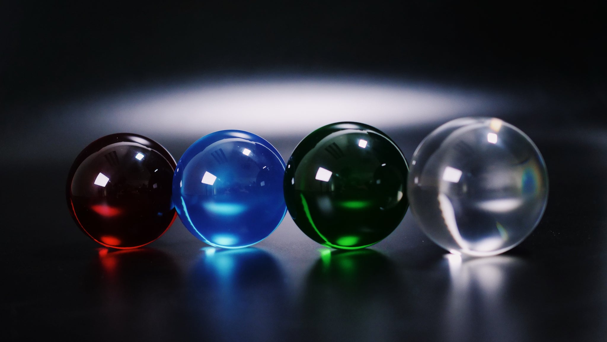 亞加力膠水晶球